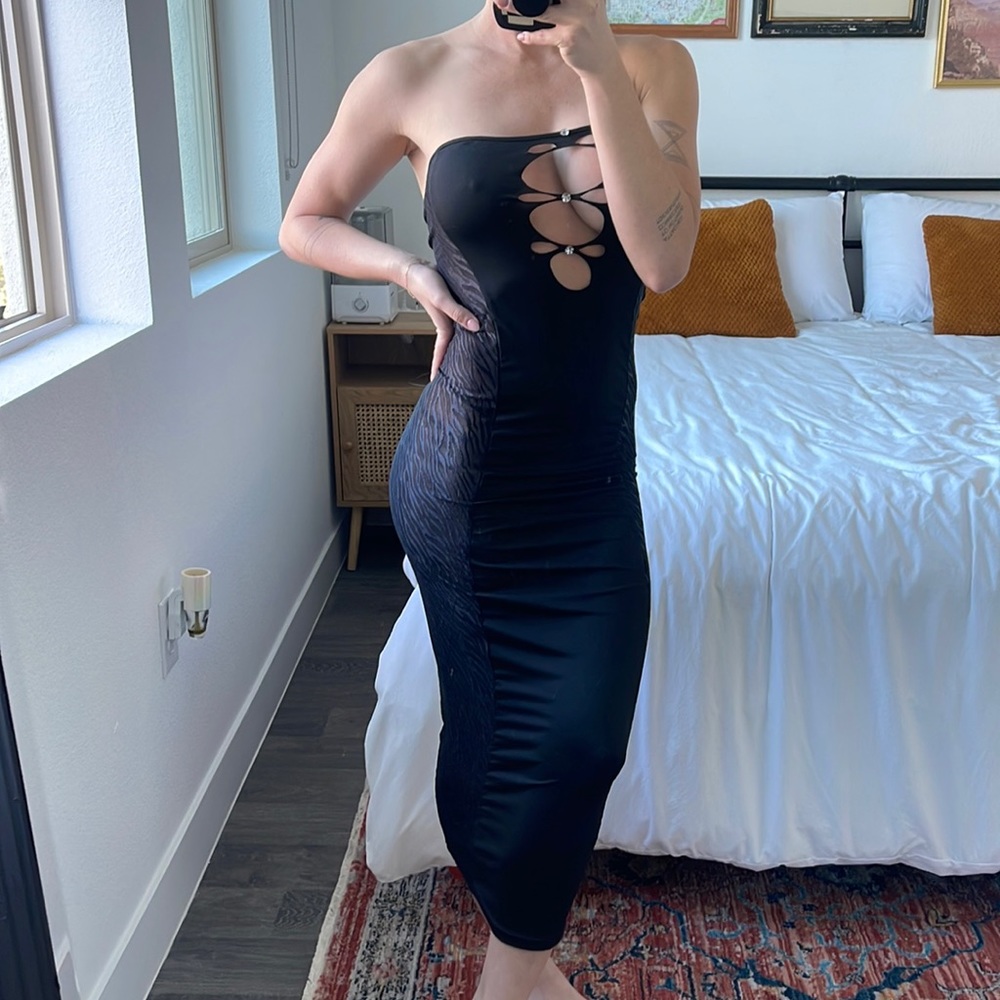 Sexy black midi bodycon dress